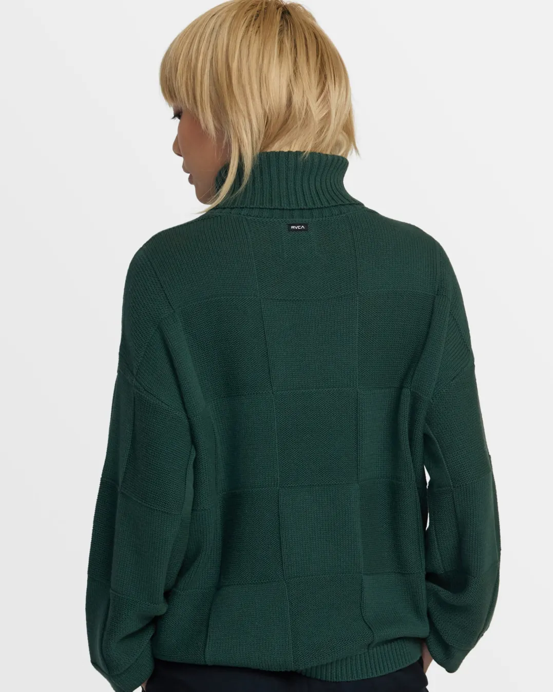 VINEYARD TURTLENECK SWEATER