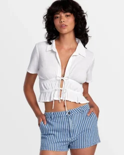 WEEKEND DENIM SHORTS