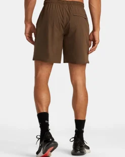 YOGGER STRETCH 17" ATHLETIC SHORTS