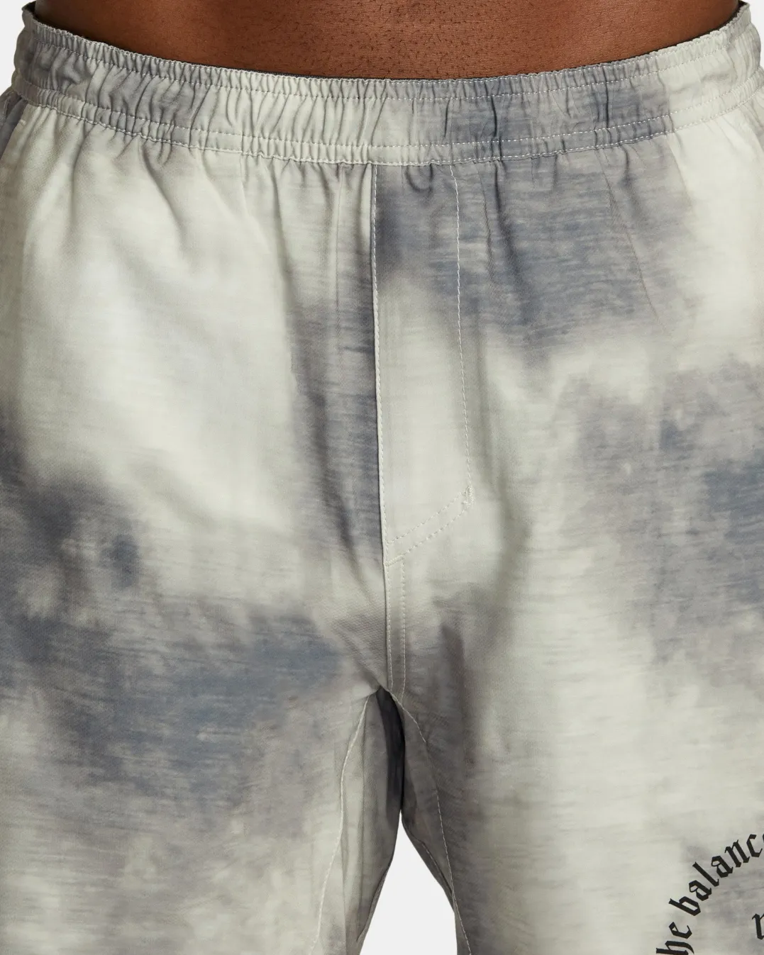 YOGGER TRAIN 2-IN-1 17" WORKOUT SHORTS