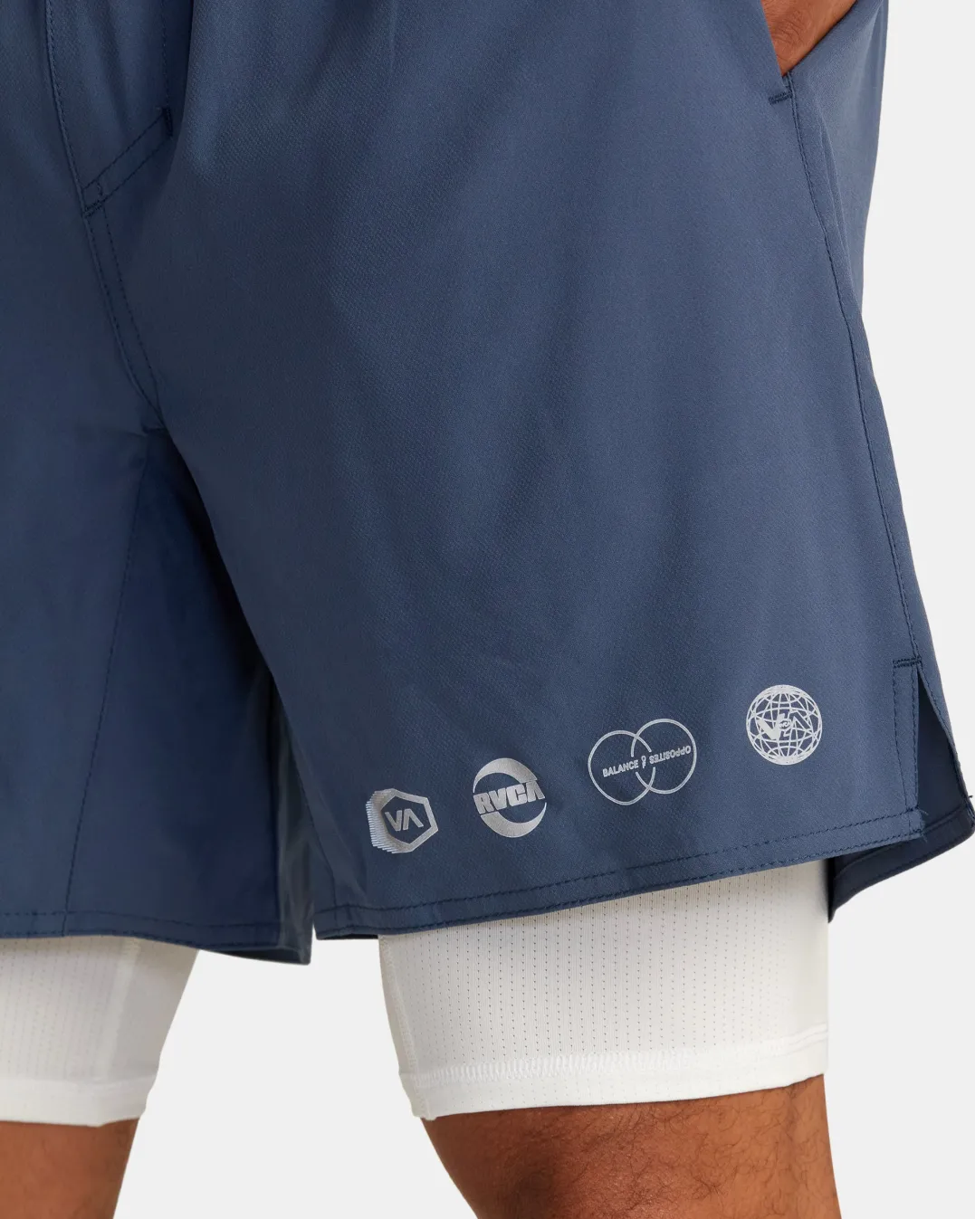 YOGGER TRAIN 2-IN-1 17" WORKOUT SHORTS