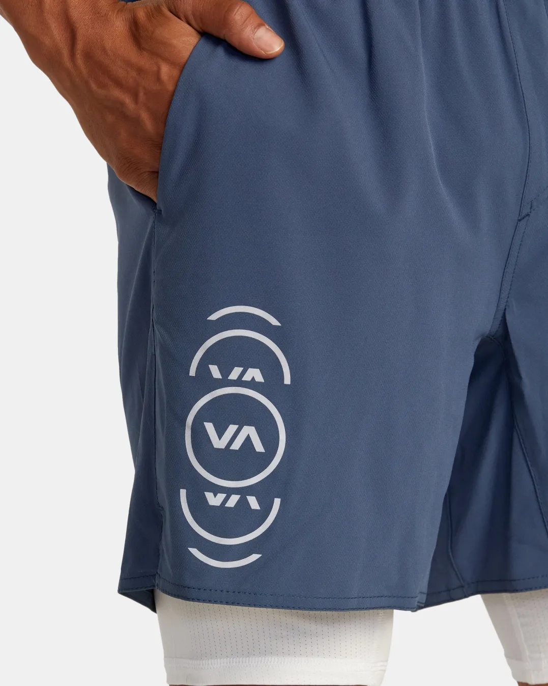 YOGGER TRAIN 2-IN-1 17" WORKOUT SHORTS